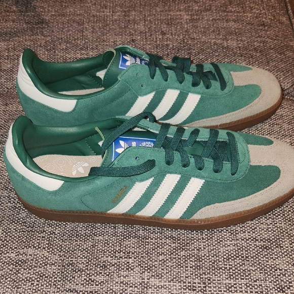 NWT Adidas Men's Forest Green and Gray Sneakers - Picture 4 of 6